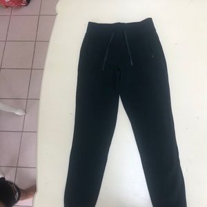Lululemon Hunter Green Sweat pants